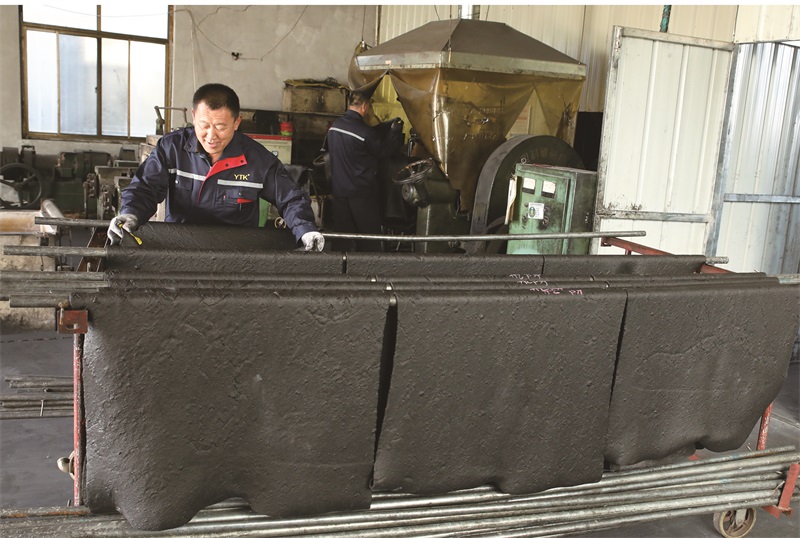 Open refining workshop